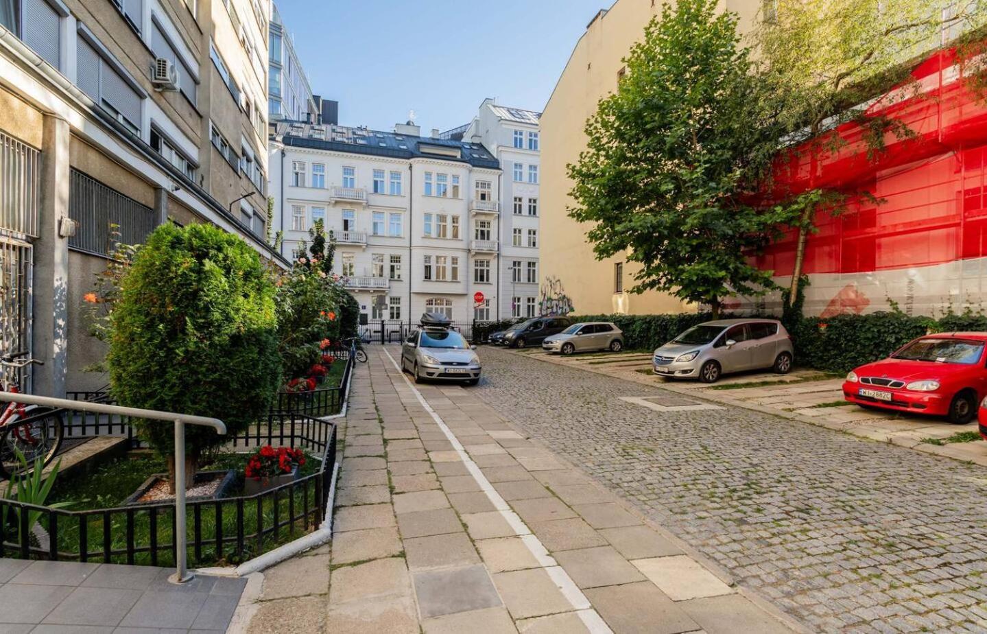 Sunbeam Studio City Centre Metro Politechnika Варшава Экстерьер фото